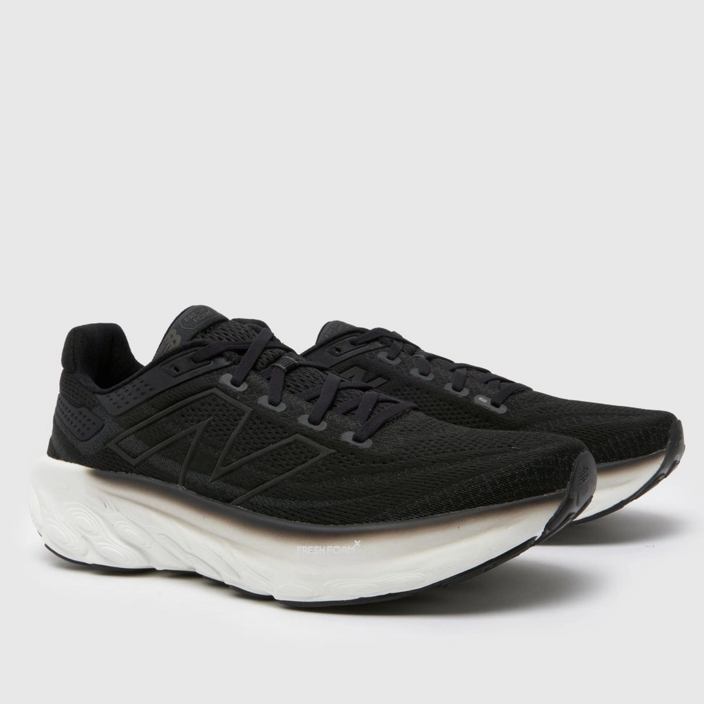 New Balance fresh foam x 1080 v13 trainers in black & white